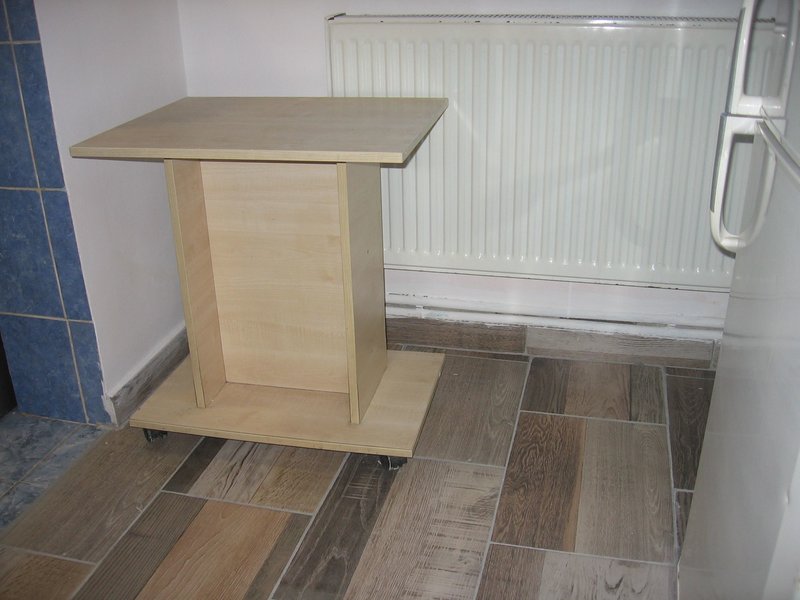 Aparatorii Patriei la 10 minute de metrou Garsoniera  in vila,